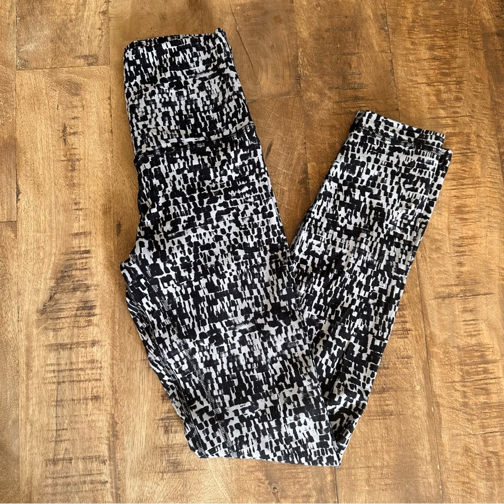 Lululemon Align Pant 25” size 2
